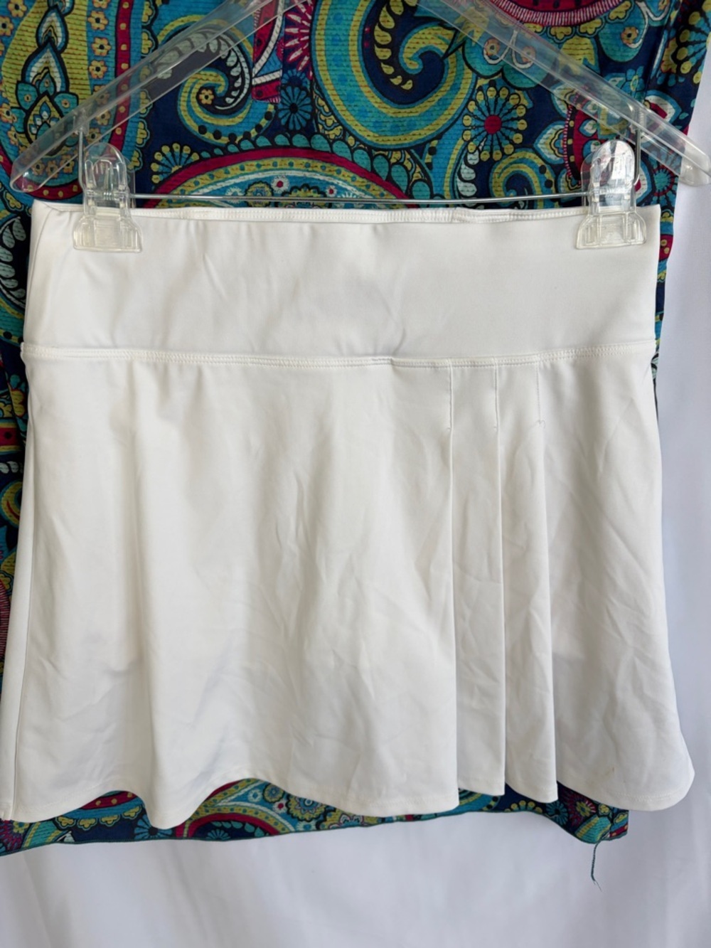 TOMMY BAHAMA WHITE GOLF SKORT SIZE S